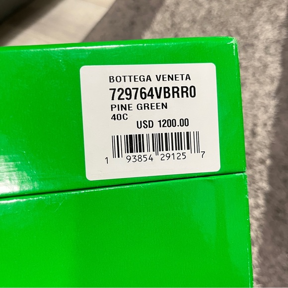 Bottega Veneta Dark Green Quilted Heels - Picture 13 of 13